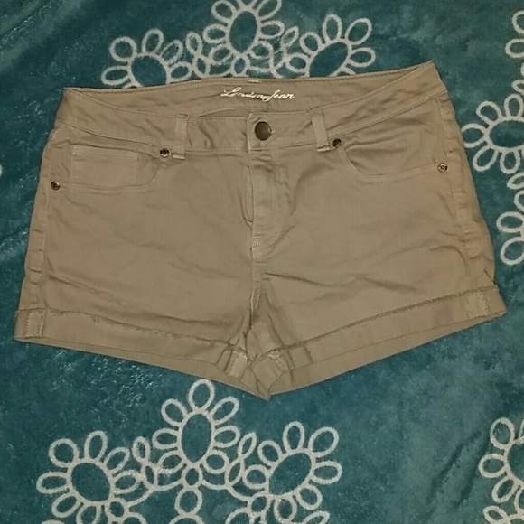 Khaki shorts