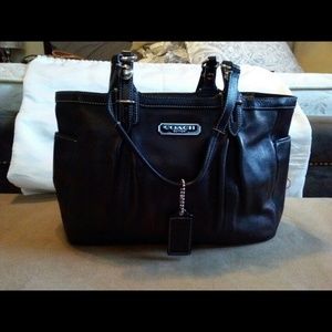 Black Leather Coach Purse