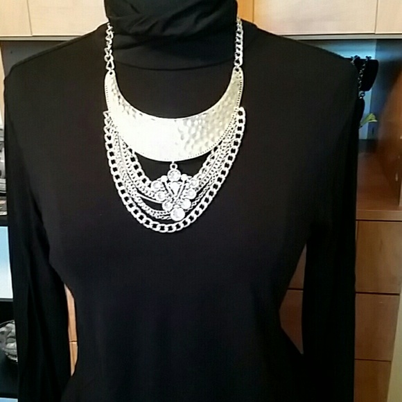 Hammered silver necklace