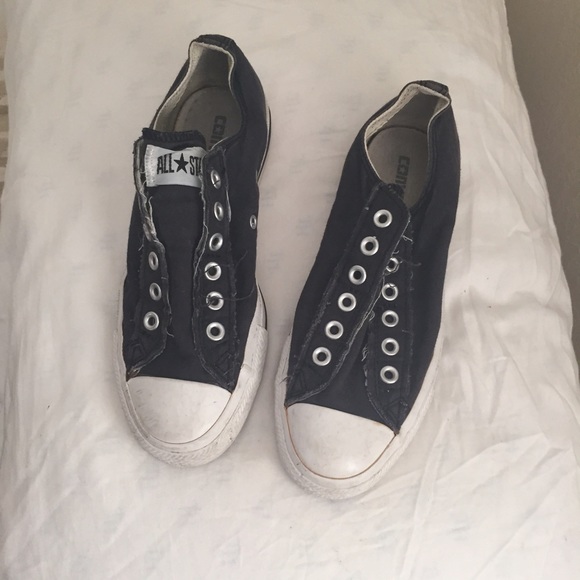 Low Top Navy Blue Converse