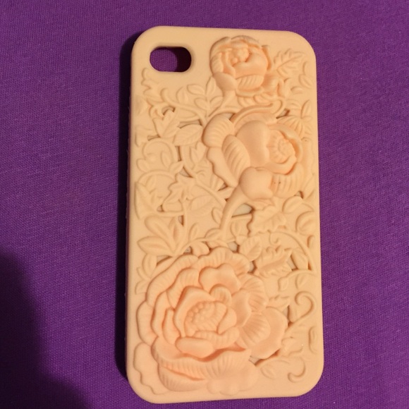 iPhone 4/4s case Rue 21