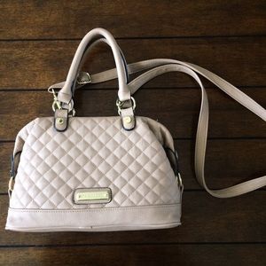 • Steve Madden quilted crossbody bag •