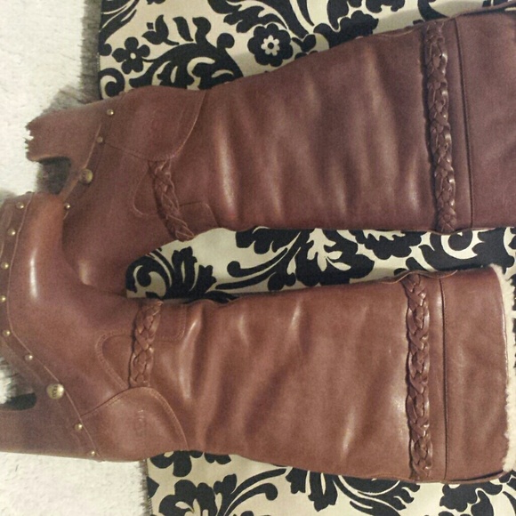 UGG Boots - Ugg leather boots