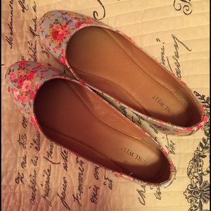 Floral Nine West Flats