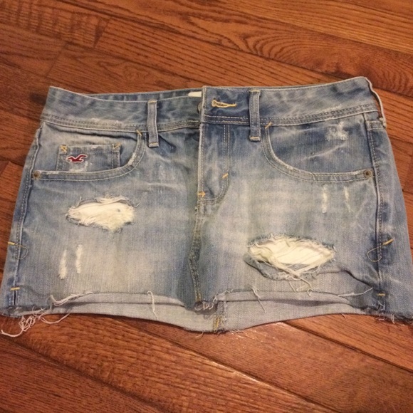 Hollister jean miniskirt