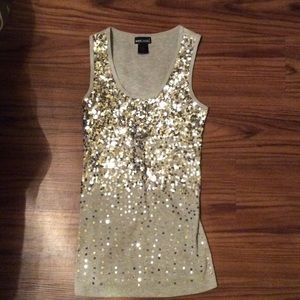 Sequin tank