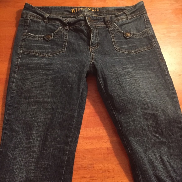 Jeans from hydraulic