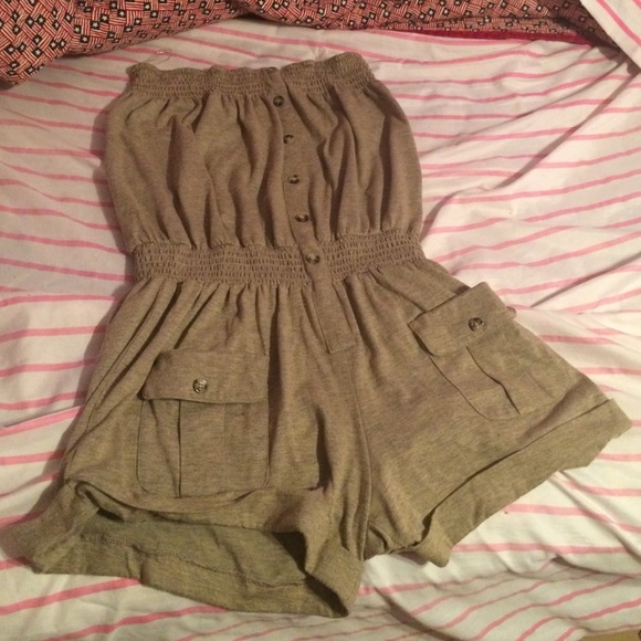 romper - Picture 1 of 1