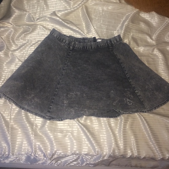 H&M Black Denim Skater Skirt
