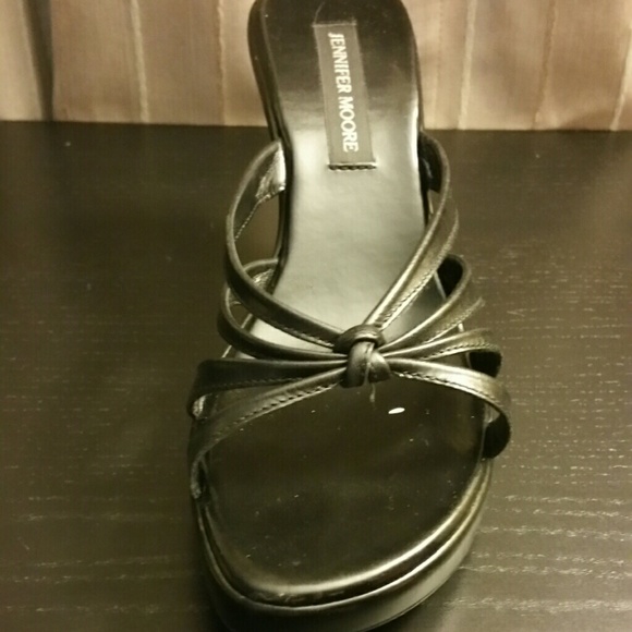 Cute black wedge
