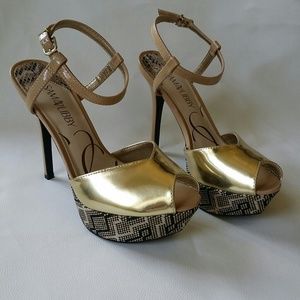 Sam & Libby Peep Toe pumps