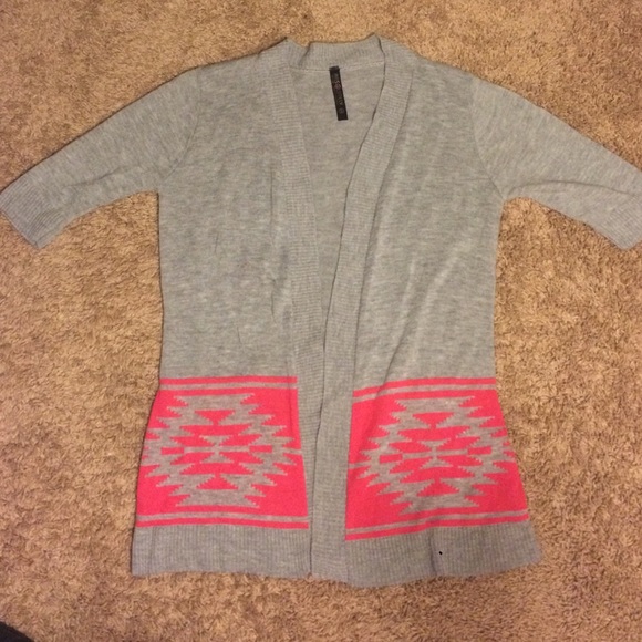 3 qtr length sleeve cardigan.