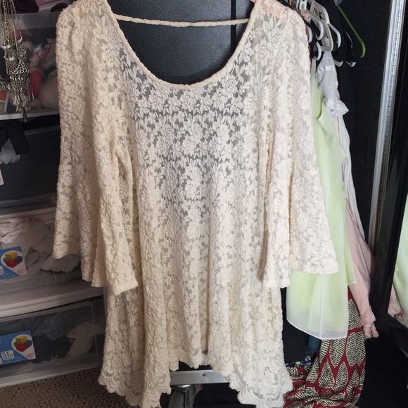 LF Backless Lace dress