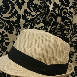 Fedora hat