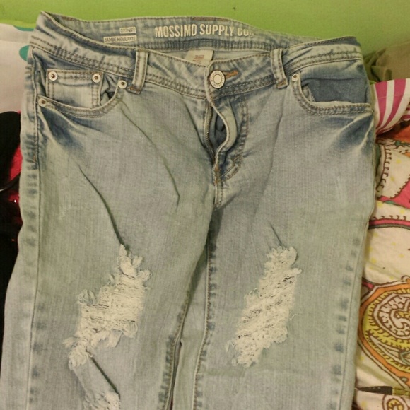 Distressed light skinny jeans - Picture 1 of 2