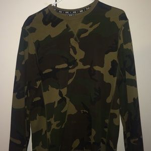 Nike camouflage sweatshirt, size small in men's