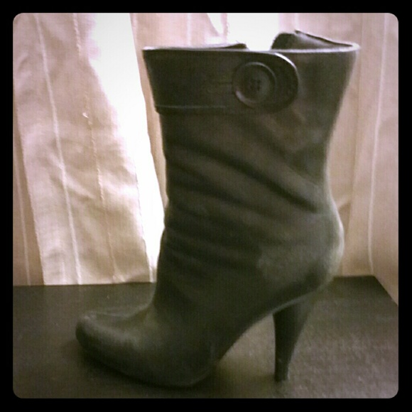 Super sexy ankle boots
