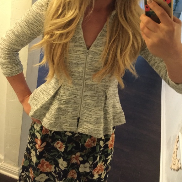 Tweed peplum jacket h&m size 6