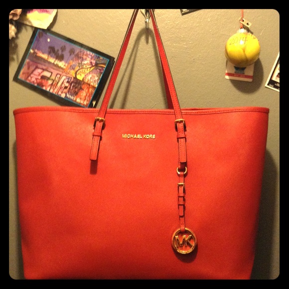 Jet set travel saffiano leather top-zip tote