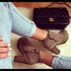 🔶DIESEL🔶Naturally Distressed Leather Ankle Boots