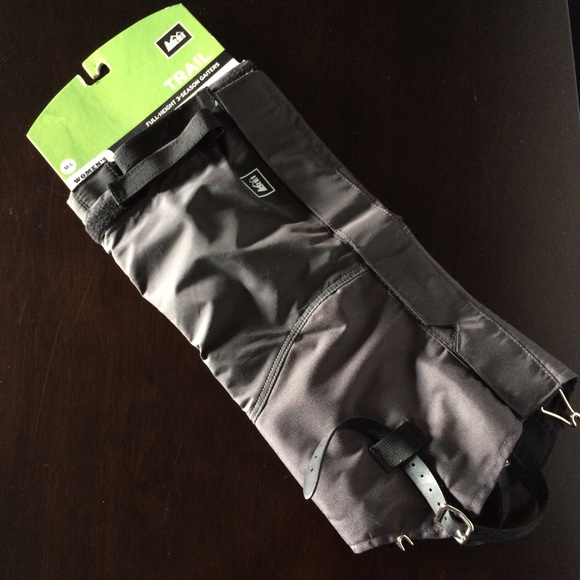 Brand new REI gaiters