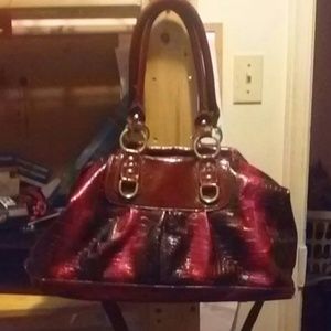 Fashionable pink n black purse