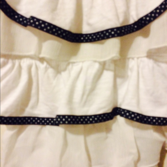 Ruffle tank - Picture 3 of 3