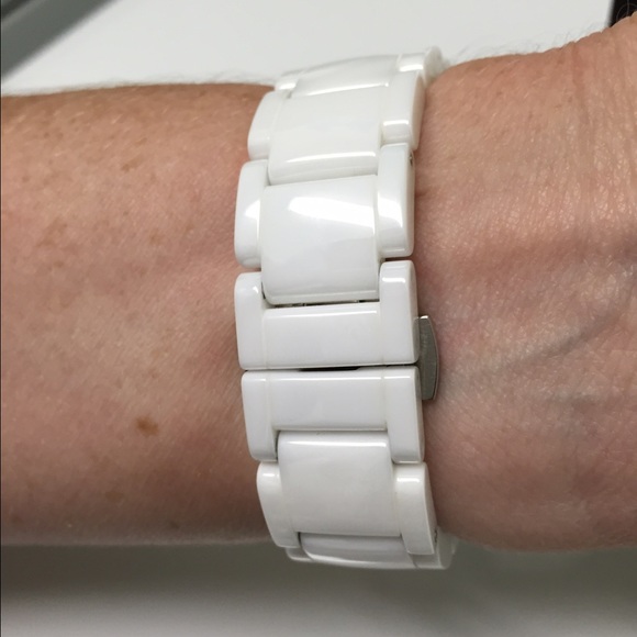 💞Michael Kors 'Parker' Crystal Ceramic Watch💞 - Picture 2 of 4