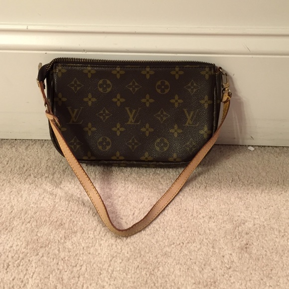 Louis Vuitton look alike