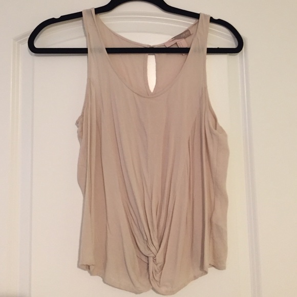 Forever 21 nude chiffon tank size small