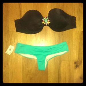 Brand new Victoria secret bikini strapless