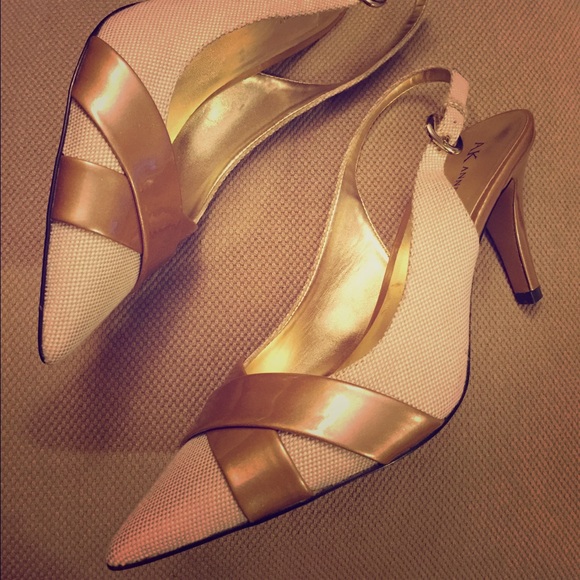 Anne Klein Canvas and Patent Slingbacks