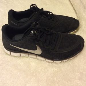 Nike free 5.0  10