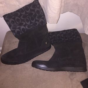 Coach Cashmere cuffed Suede Boots