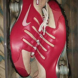 Women's rare pink NIKE SHOX