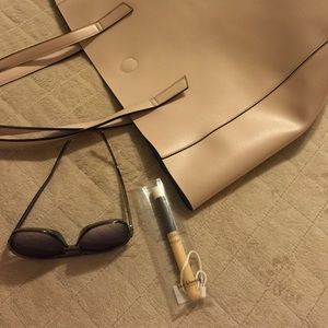 Forever 21 Pore Cleansing Brush