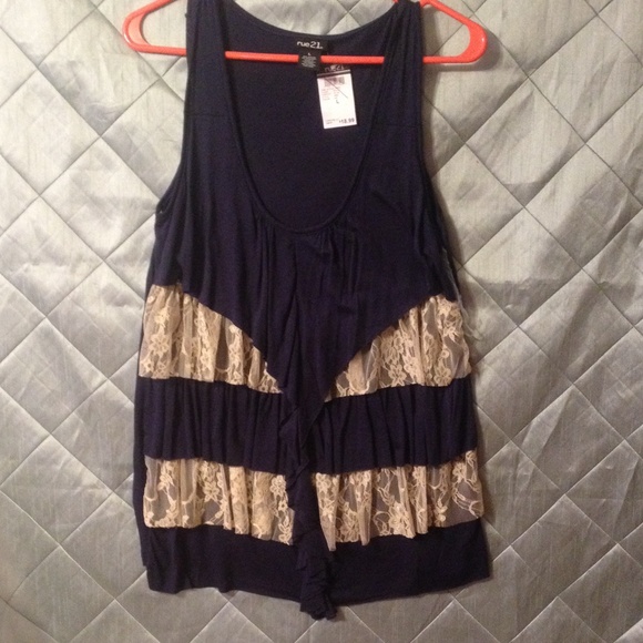 Rue 21 size large blue lace front tank