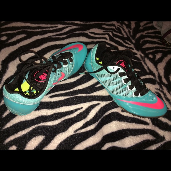Nike sprinting spikes