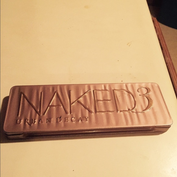 Urban decay Naked 3 + brush