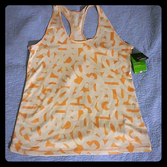 Nike DRI-FIT Shirt (NWT) (Large )