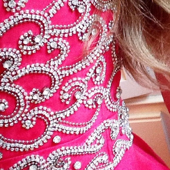 EUC Pink Sherri Hill Prom Dress - Picture 3 of 4