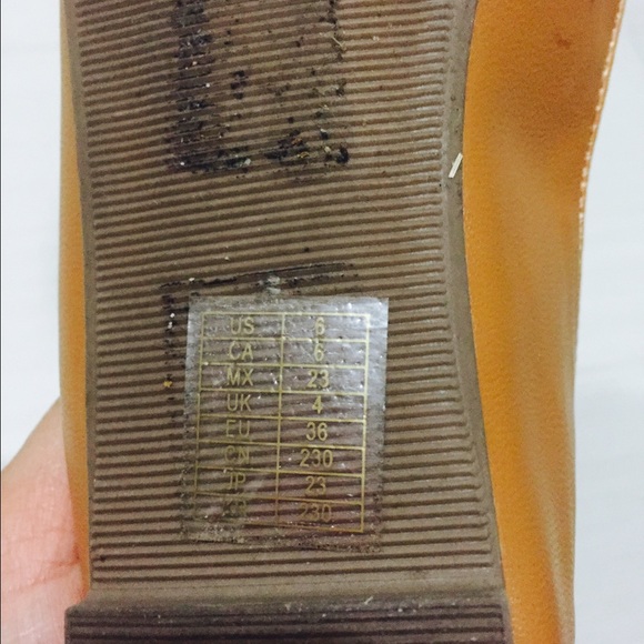 Flats - Picture 3 of 4