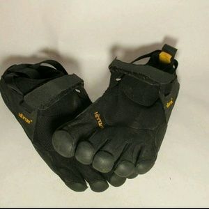 Vibram Black 5 Fingers