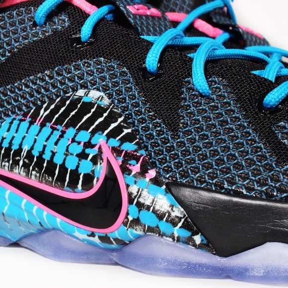 Nike Lebron XII Chromosome - Picture 3 of 4