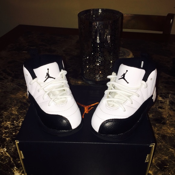 Retro air Jordan 7's & 12's Bundle