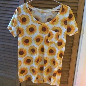 Mollie floral pocket tee