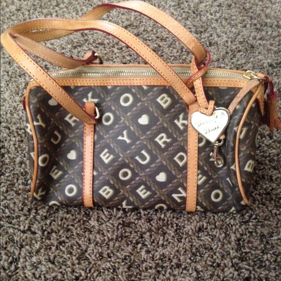 Purses! - Picture 1 of 2