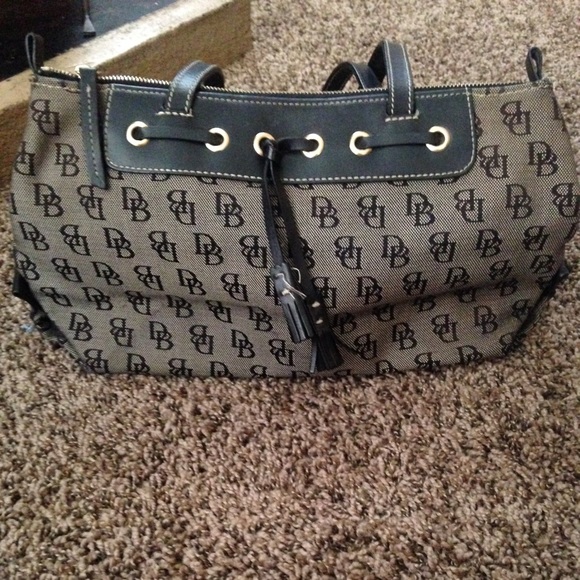 Purses! - Picture 2 of 2