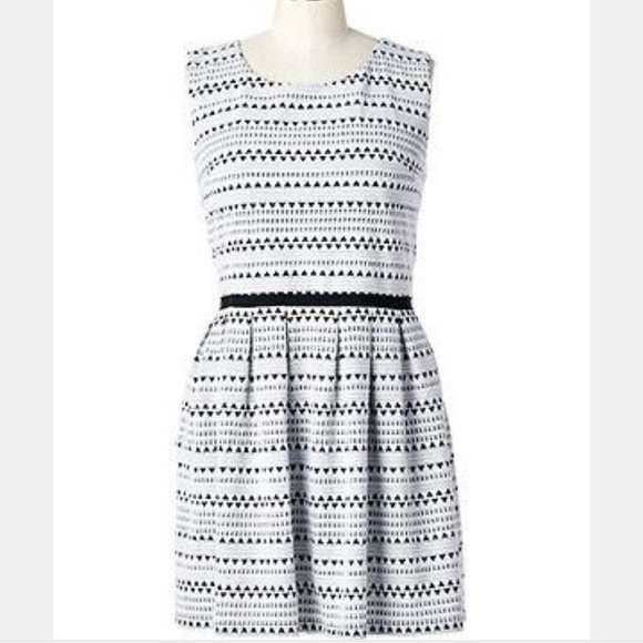 ModCloth Dresses & Skirts - Spontaneous Slow Dance Dress