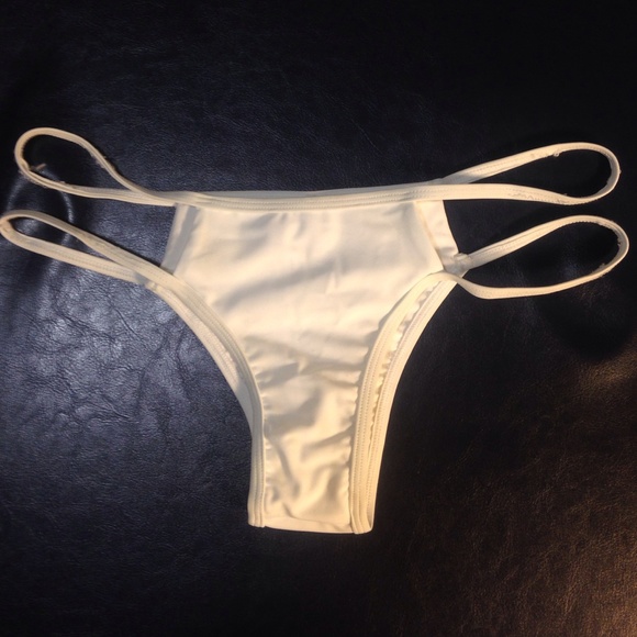 White Nasty Gal swim bottoms